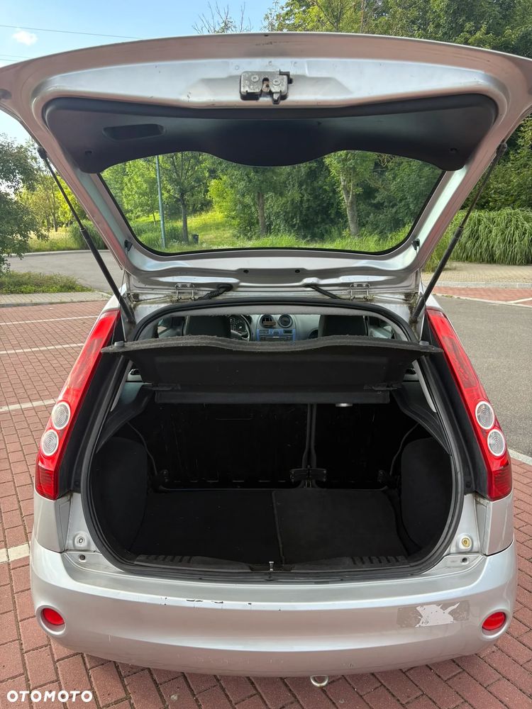 Ford Fiesta 1.3 - 24