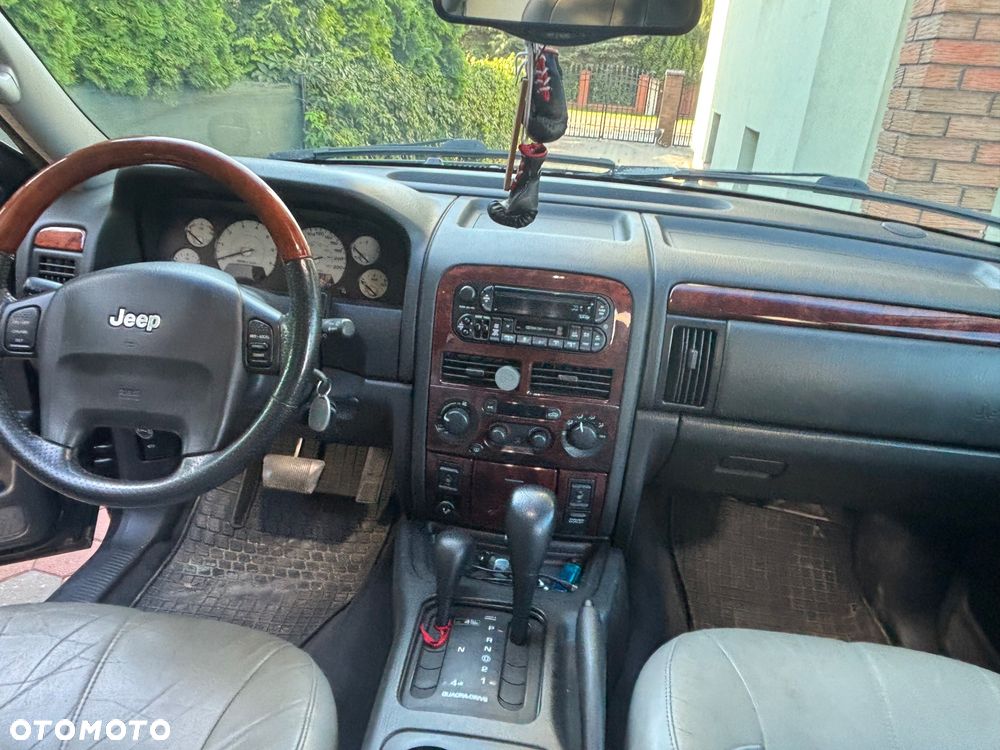 Jeep Grand Cherokee 4.7 Overland - 13