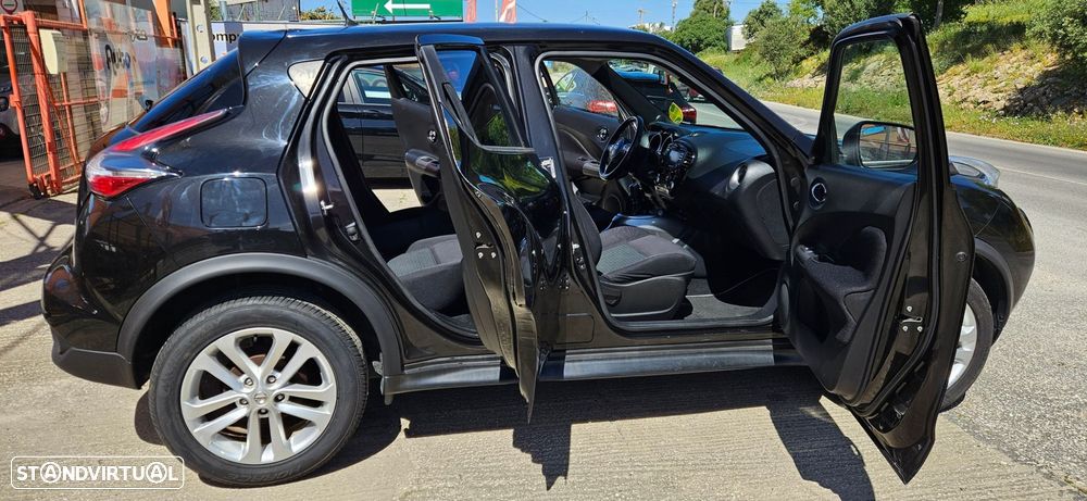 Nissan Juke 1.2 DIG-T N-Connecta P.Ext.1 Black T. - 2