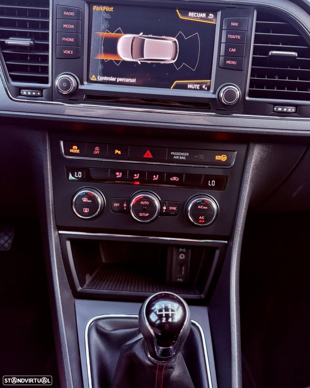 SEAT Leon 2.0 TDI FR S/S - 11
