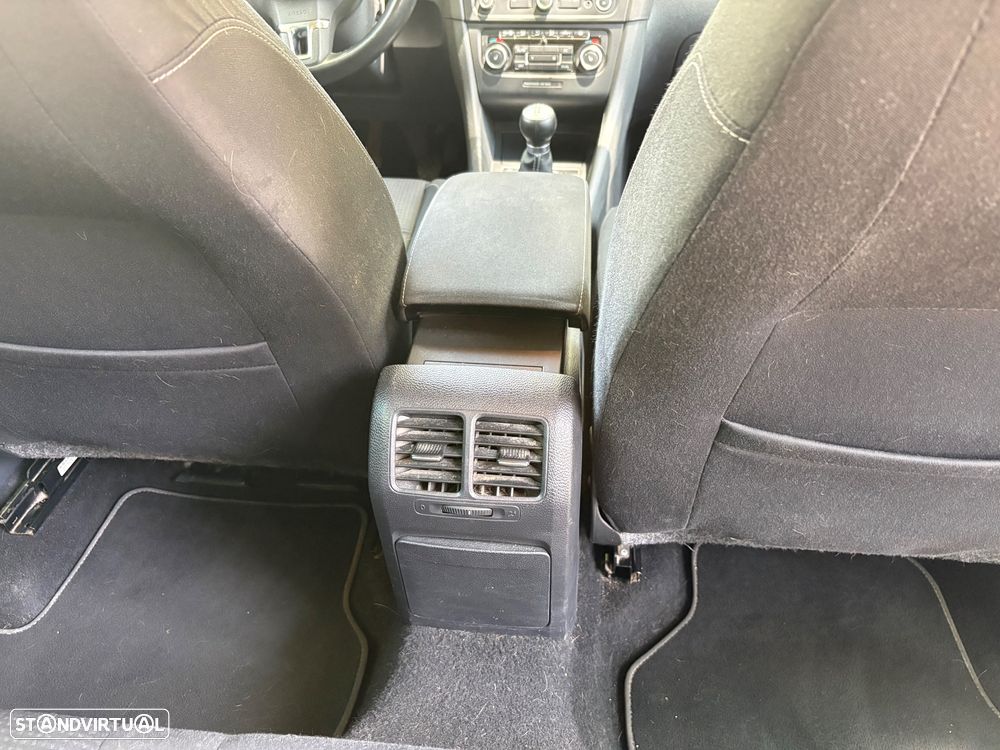 VW Golf 1.6 TDi DPF Team - 16