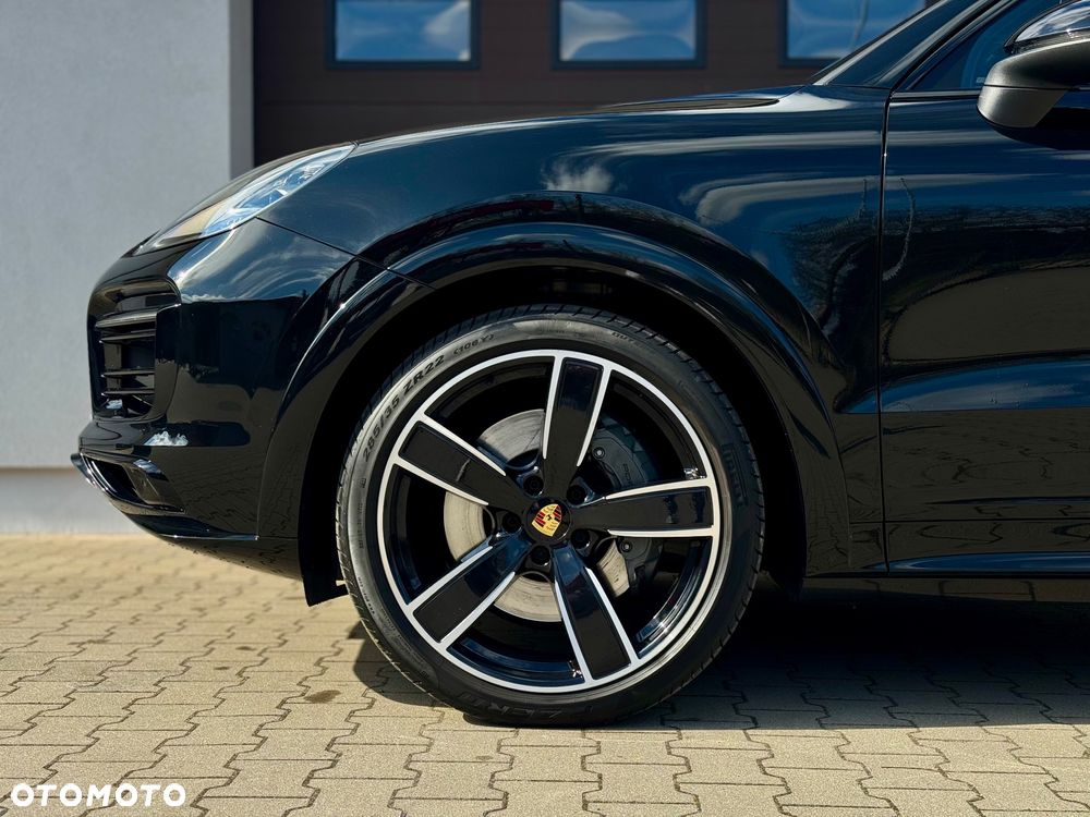 Porsche Cayenne S Platinum Edition - 10