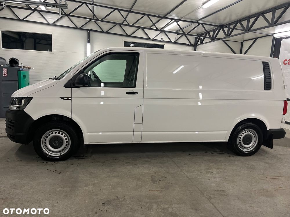 Volkswagen Transporter - 4
