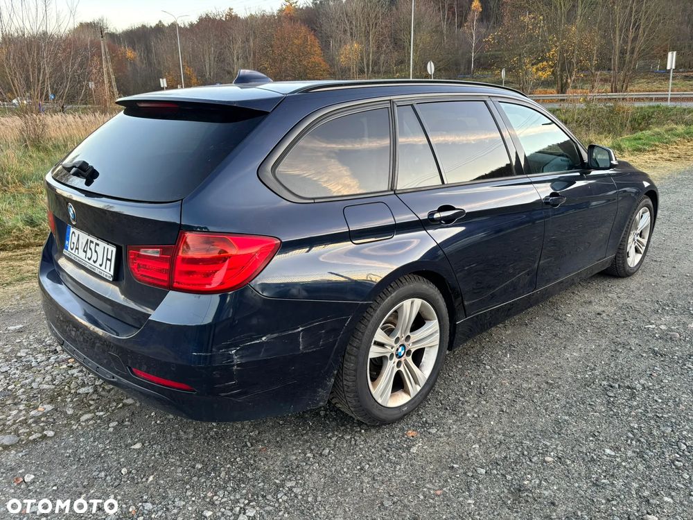 BMW Seria 3 316d Sport Line - 10