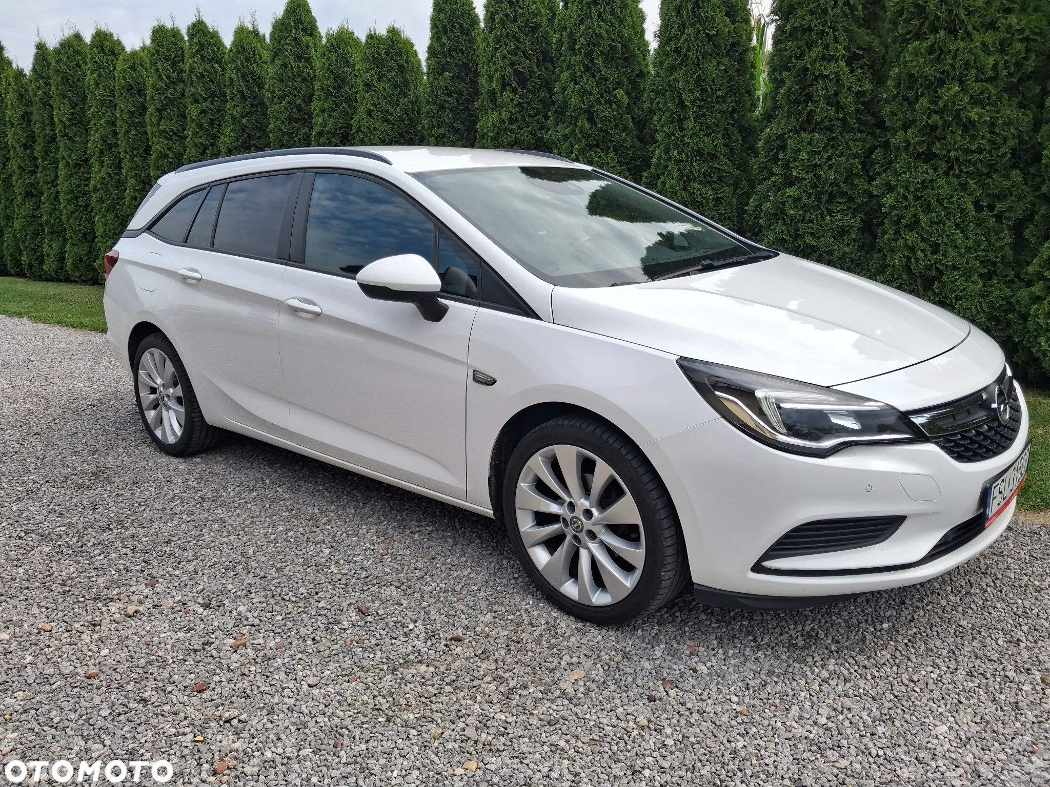 Opel Astra V 1.4 T Dynamic - 1