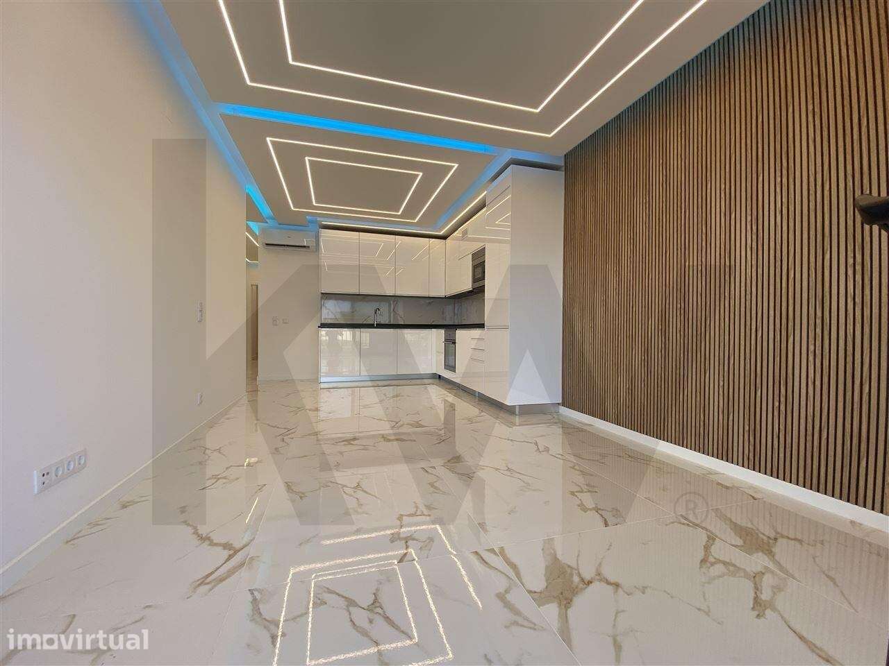 Apartamento T2+1 Renovado com vista mar - 1ª linha de mar em Quarteira - Grande imagem: 5/41