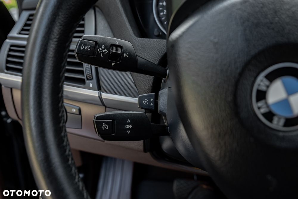 BMW X5 xDrive30d - 29