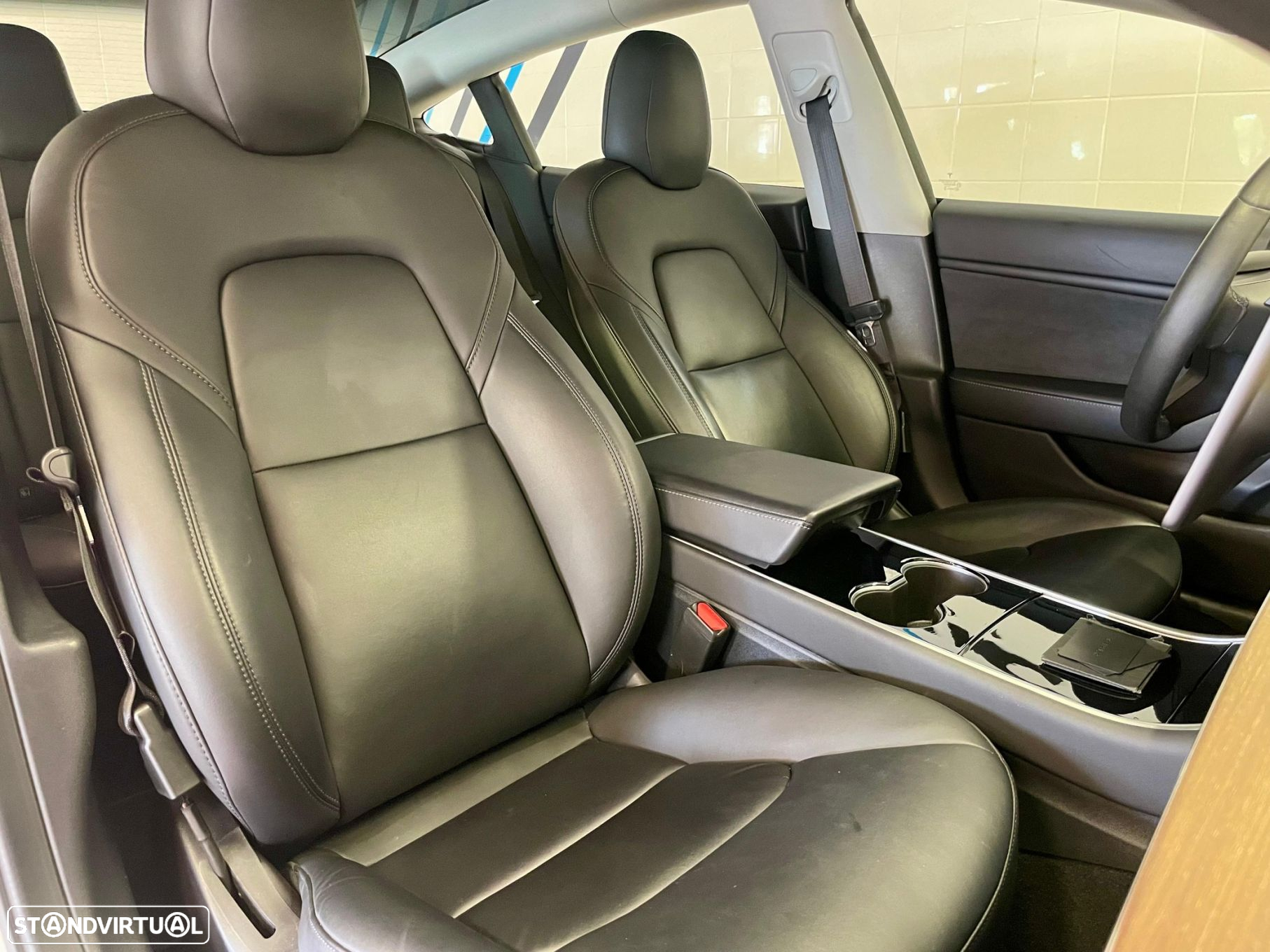 Tesla Model 3 Standard Range Plus RWD - 36