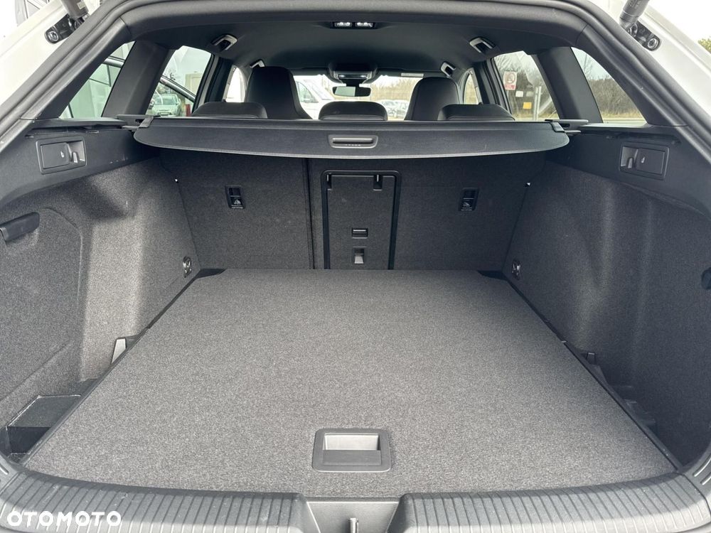 Volkswagen Golf - 18