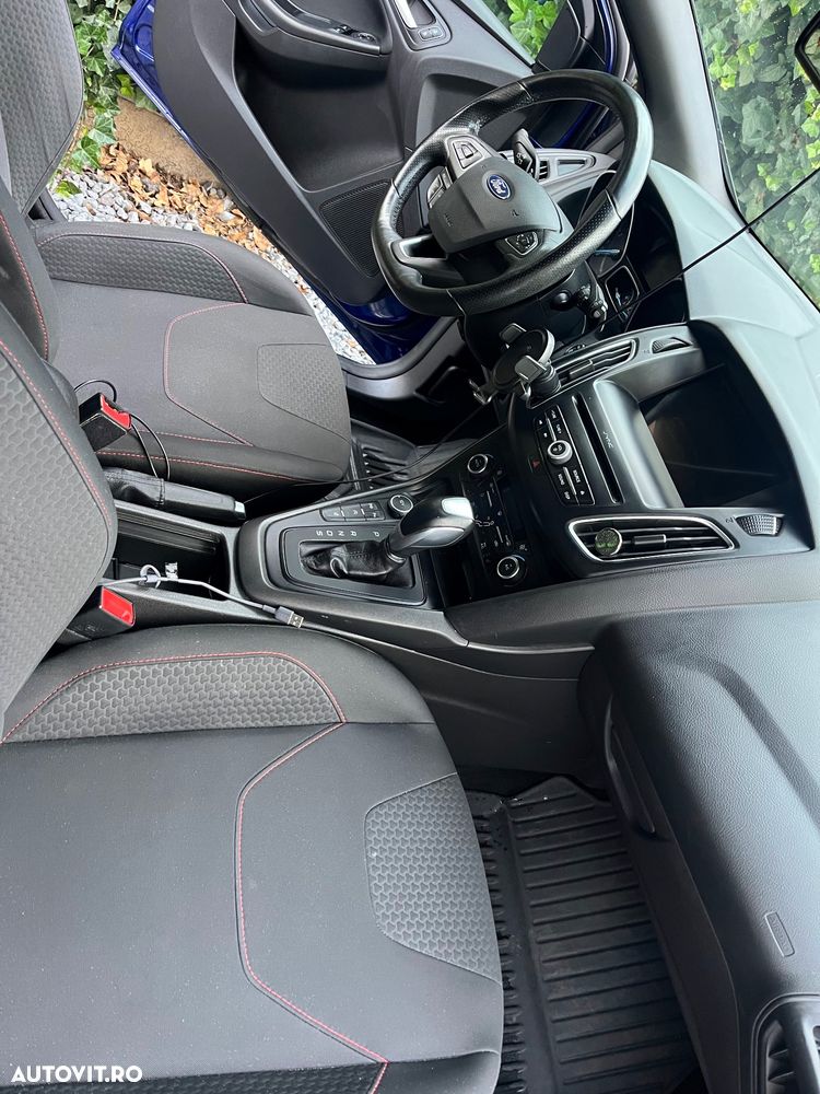 Ford Focus - 7
