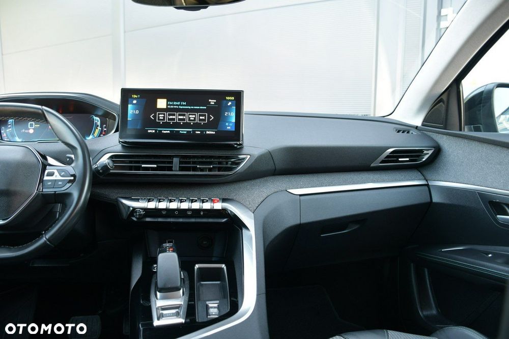 Peugeot 3008 1.6 PureTech Hybrid PHEV Allure Pack S&S EAT8 - 22