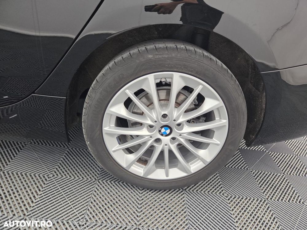 BMW Seria 2 218d AT - 6