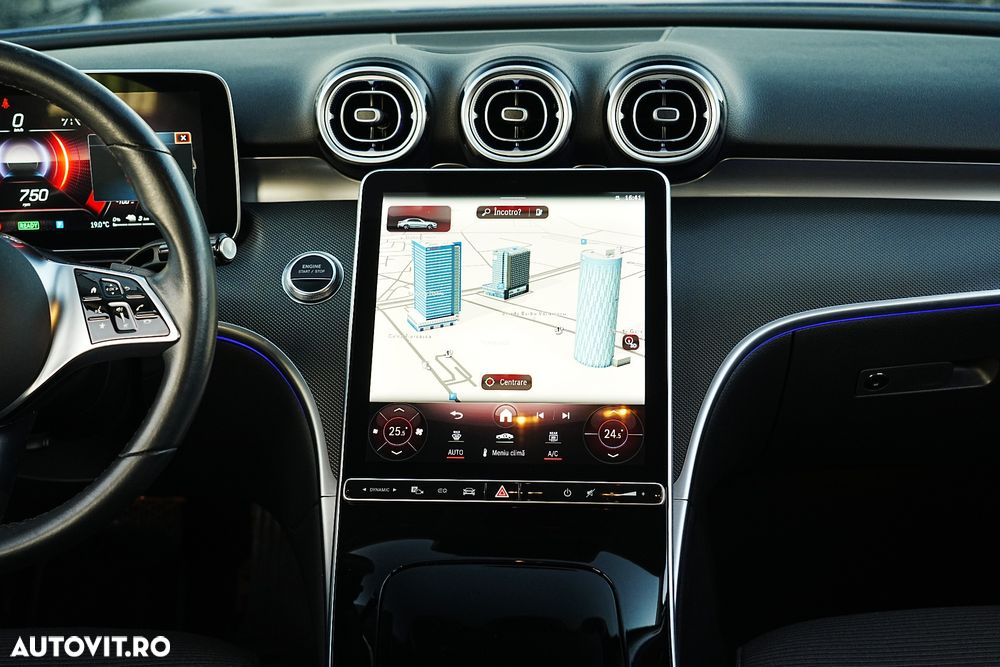 Mercedes-Benz C - 27