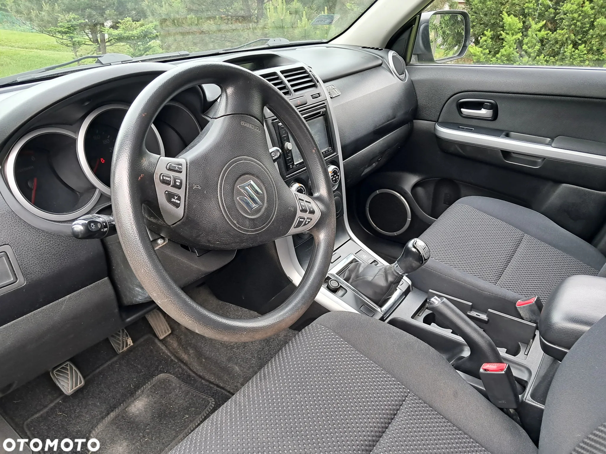 Suzuki Grand Vitara 1.9 DDiS - 10