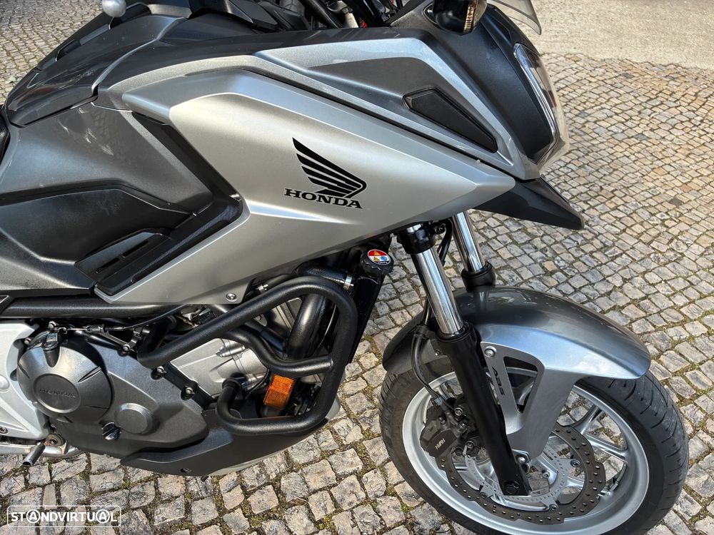 Honda NC750X XA - 12