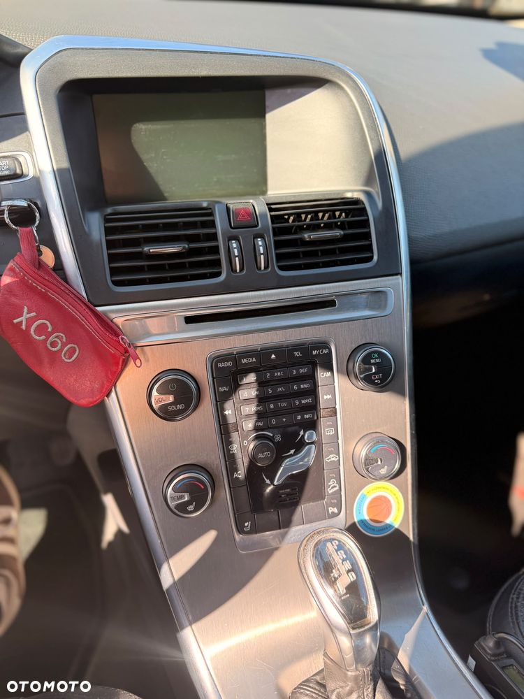Volvo XC 60 - 13