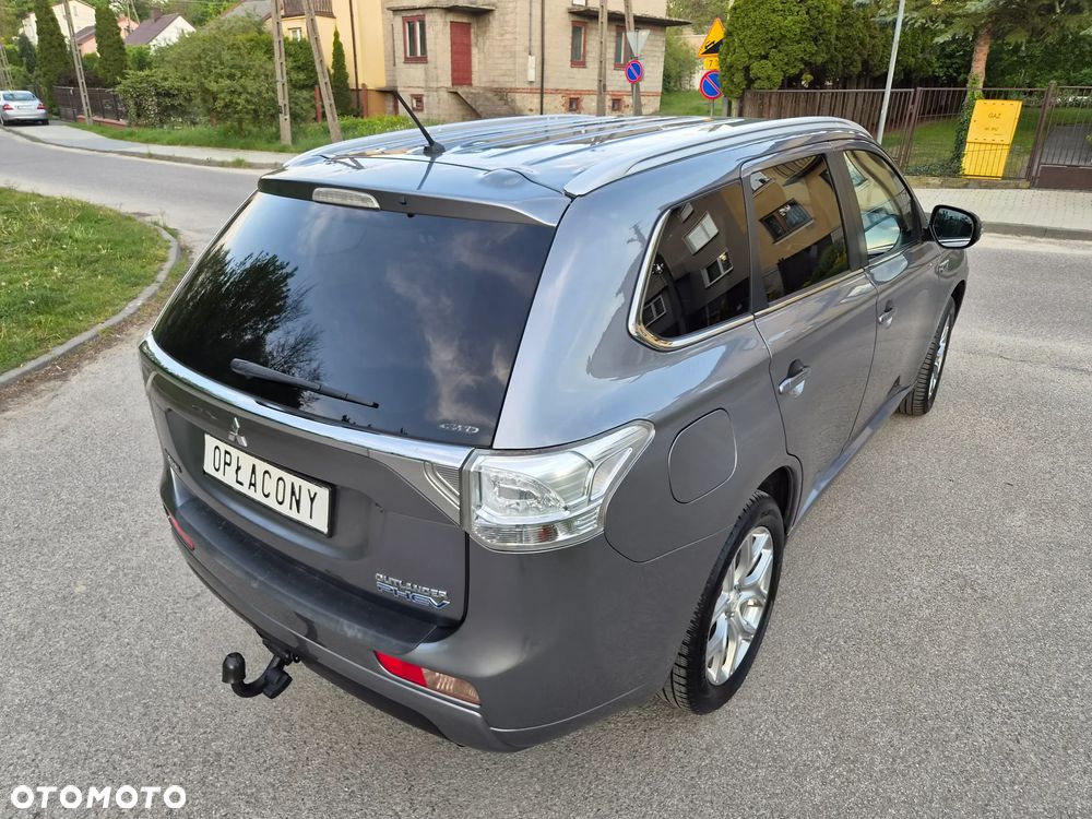 Mitsubishi Outlander - 20