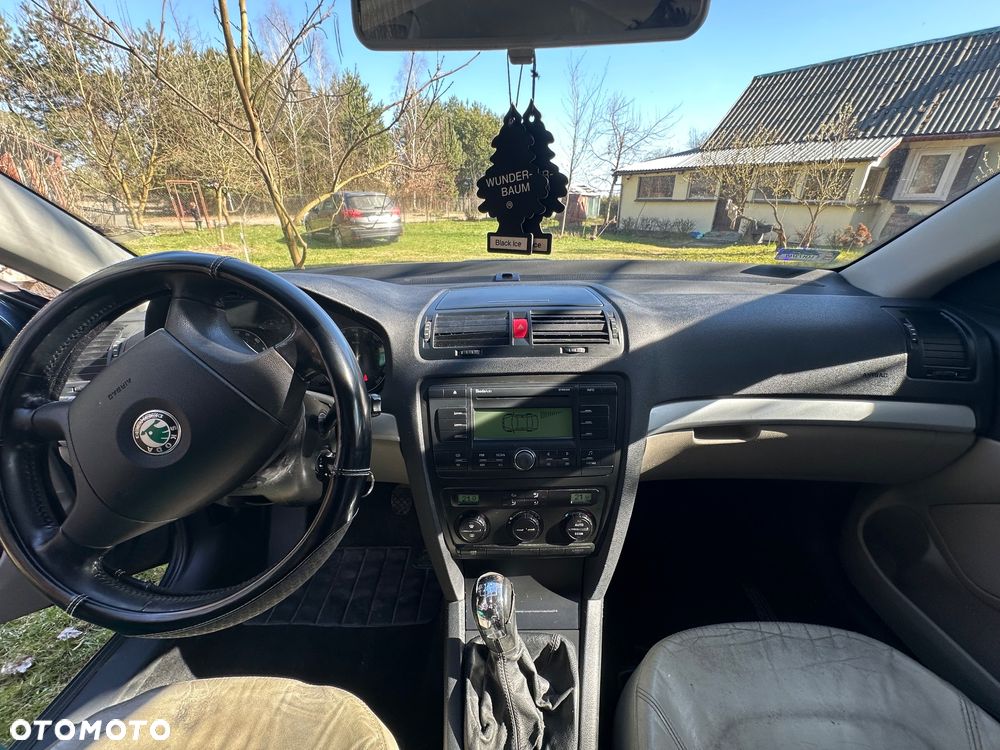 Skoda Octavia 1.9 TDI Ambiente - 8