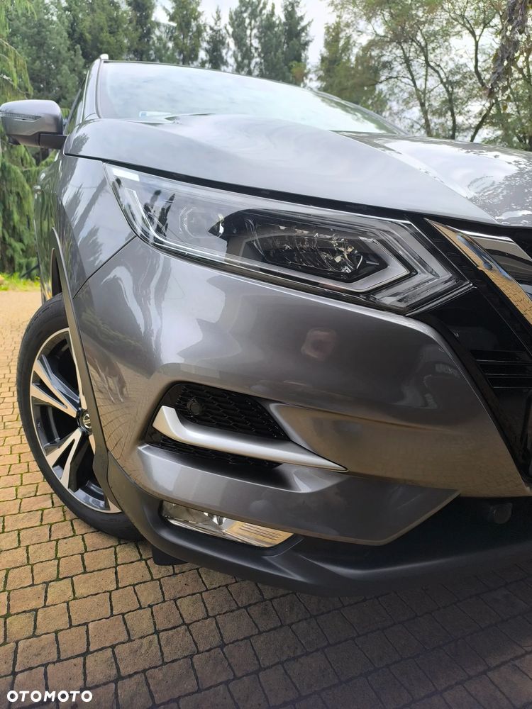 Nissan Qashqai 1.3 DIG-T N-Connecta DCT - 22