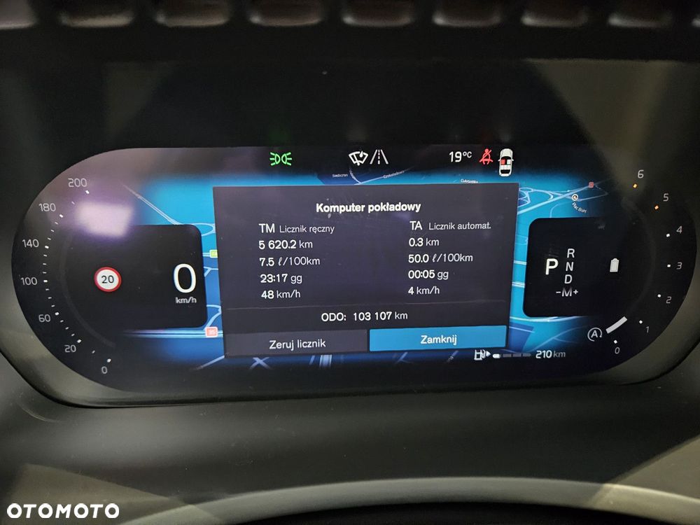 Volvo XC 90 - 13