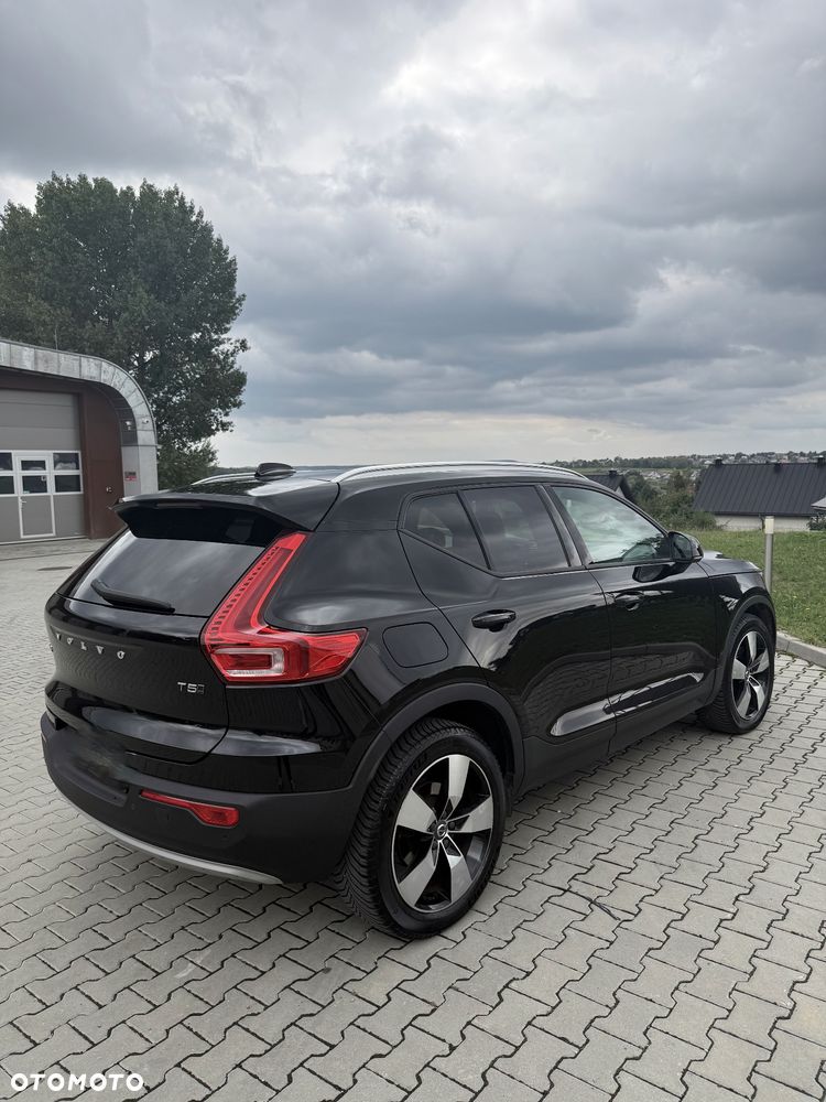 Volvo XC 40 T5 AWD Geartronic Momentum - 21
