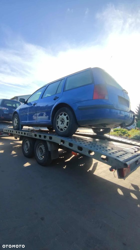 Volkswagen Golf 4 2002 1.9 TDI 110 KM ALH LW5Z - 3
