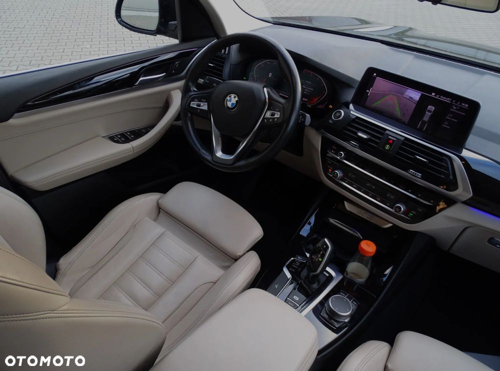 BMW X3 sDrive18d Luxury Line sport - 13