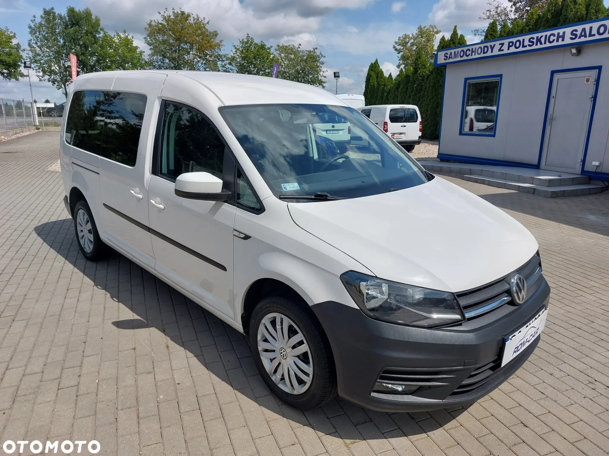 Volkswagen Caddy Maxi 2.0 TDI Trendline - 2