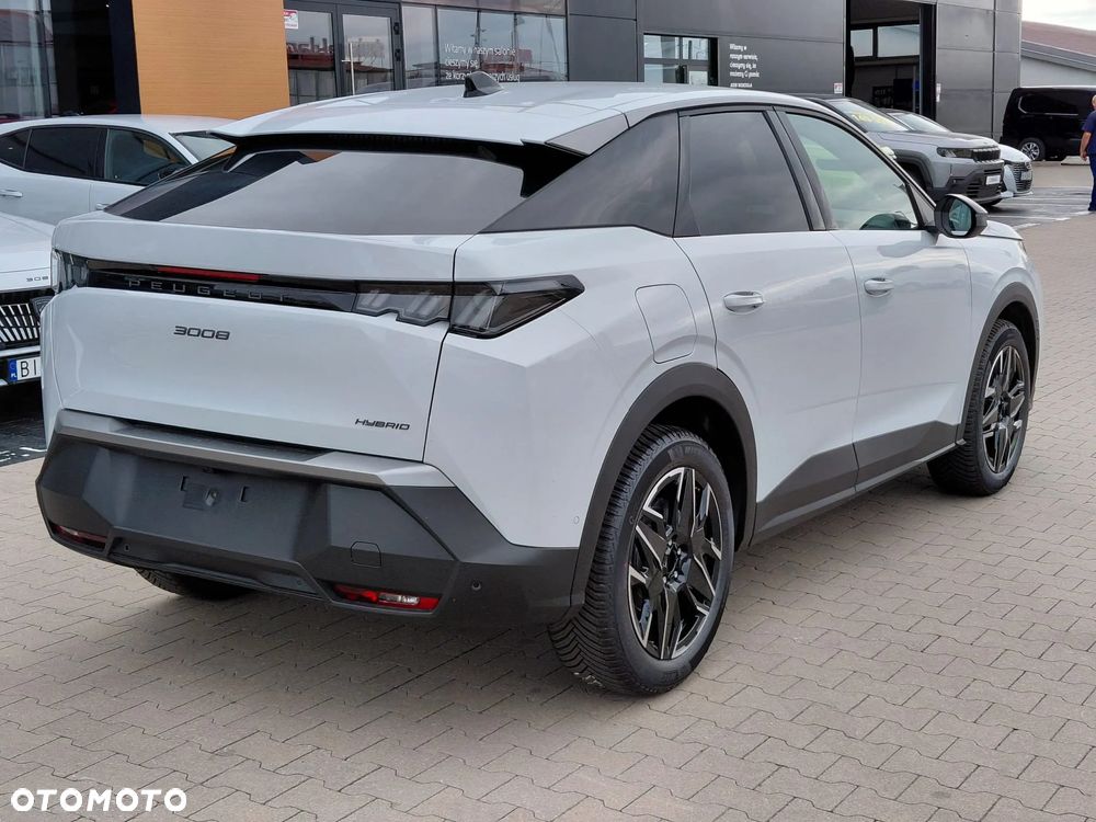 Peugeot 3008 1.2 PureTech mHEV Business e-DCS6 - 7