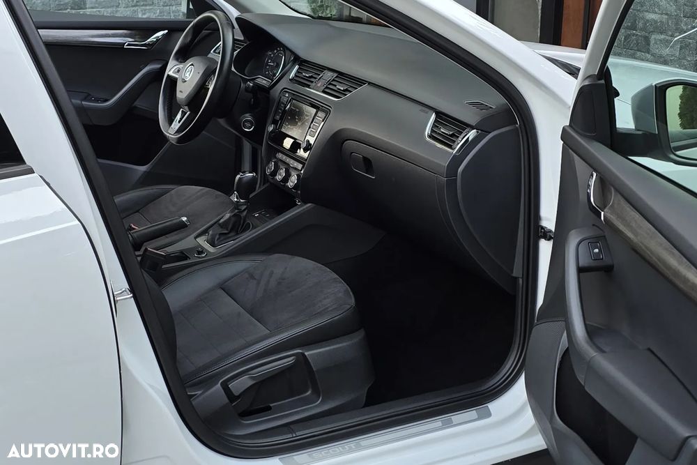 Skoda Octavia 2.0 TDI (Green tec) 4x4 DSG Scout - 8