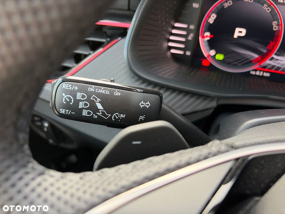 Skoda Kamiq 1.0 TSI Monte Carlo DSG - 25