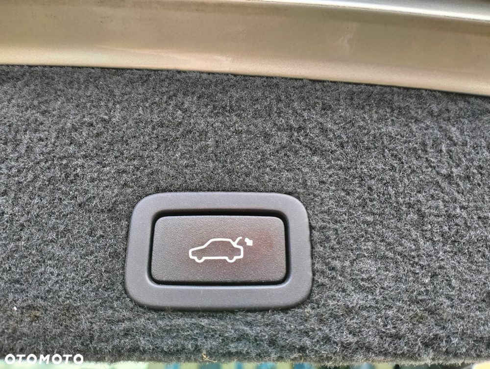 Volvo XC 60 T5 Geartronic Kinetic - 20