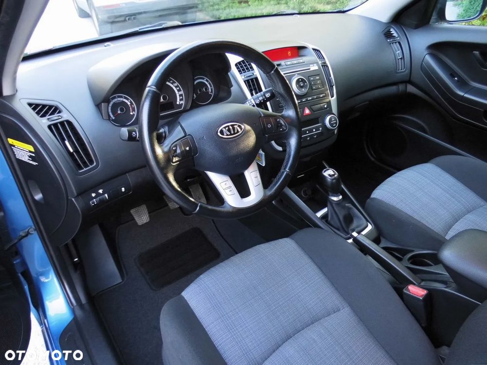 Kia ProCeed - 6