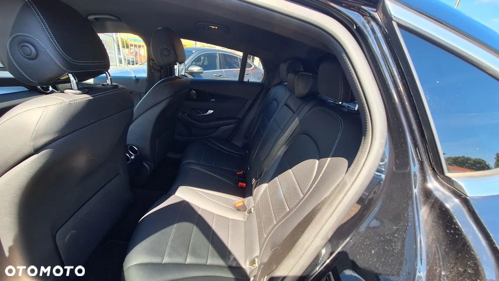 Mercedes-Benz GLC 220 d 4-Matic - 16
