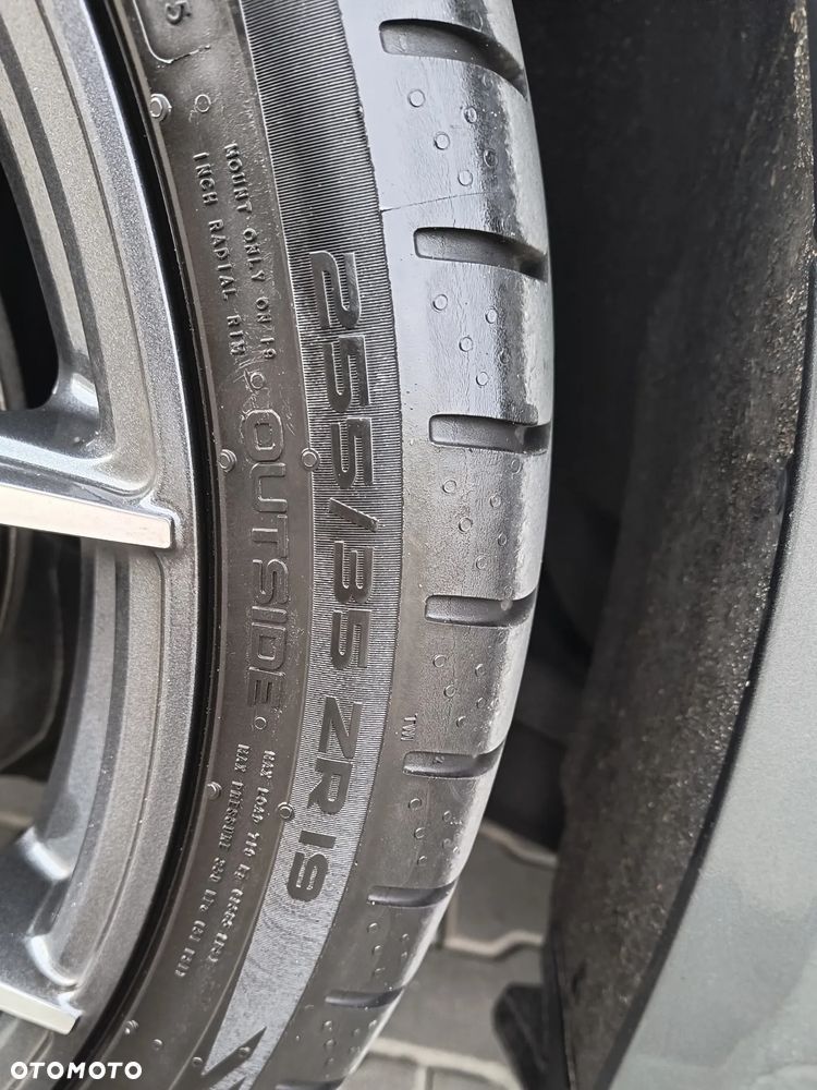 Jaguar XE 2.0 T R-Sport - 23