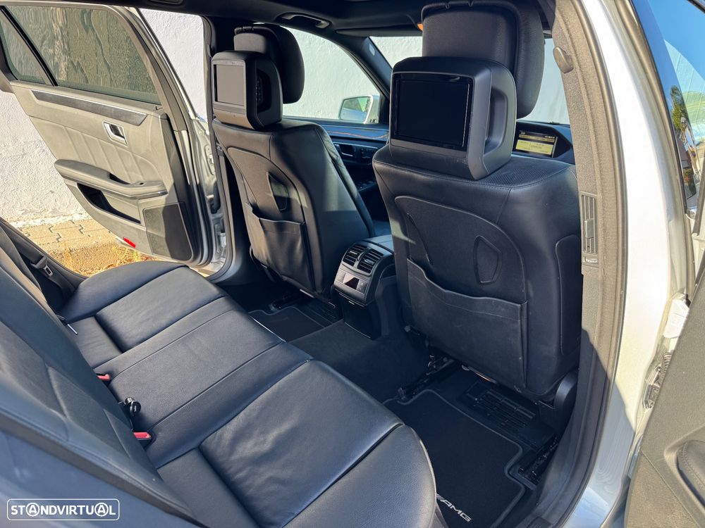 Mercedes-Benz E 250 - 24