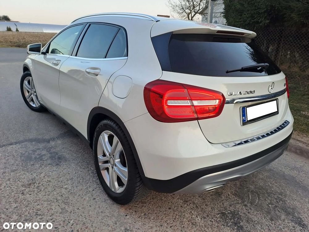 Mercedes-Benz GLA 200 (CDI) d - 8
