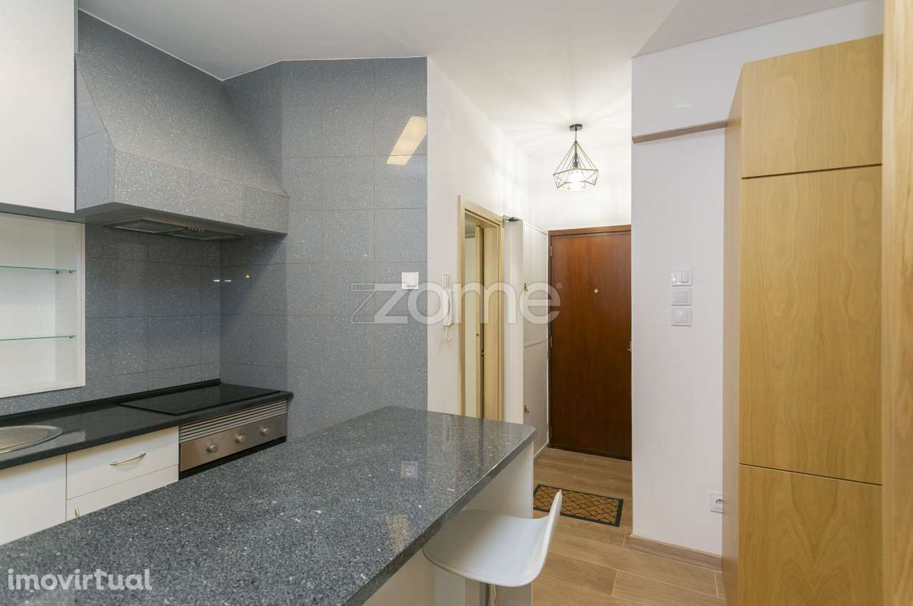 Apartamento T1  para arrendamento na Rua do Monsanto , Porto - Grande imagem: 3/27