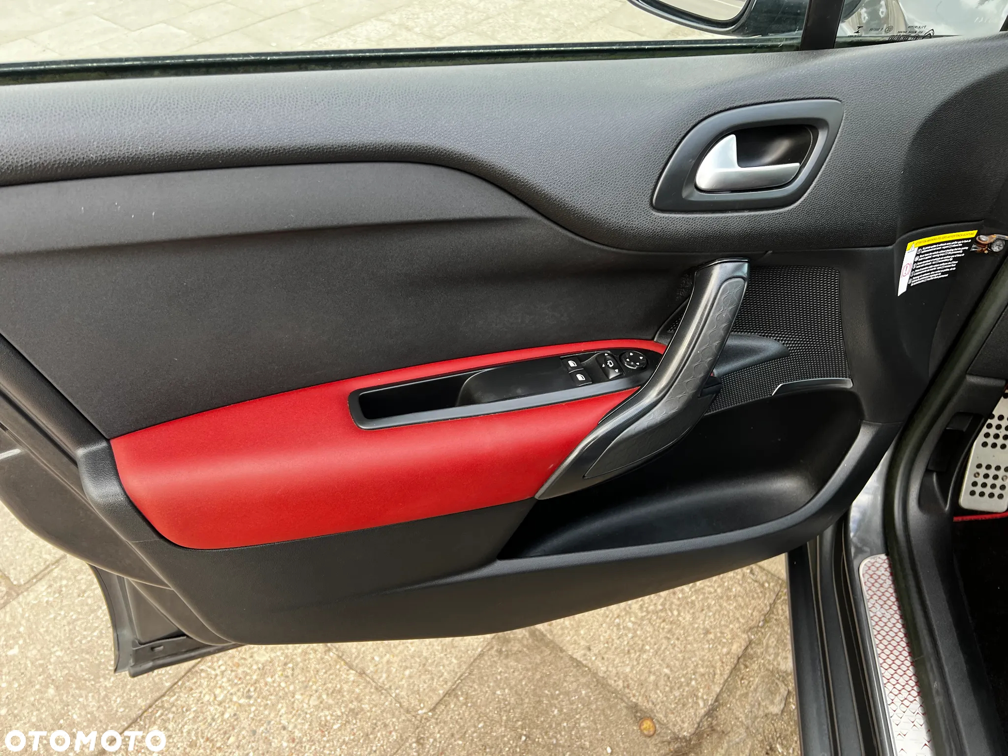 Citroën DS4 2.0 BlueHDi SportChic S&S - 22