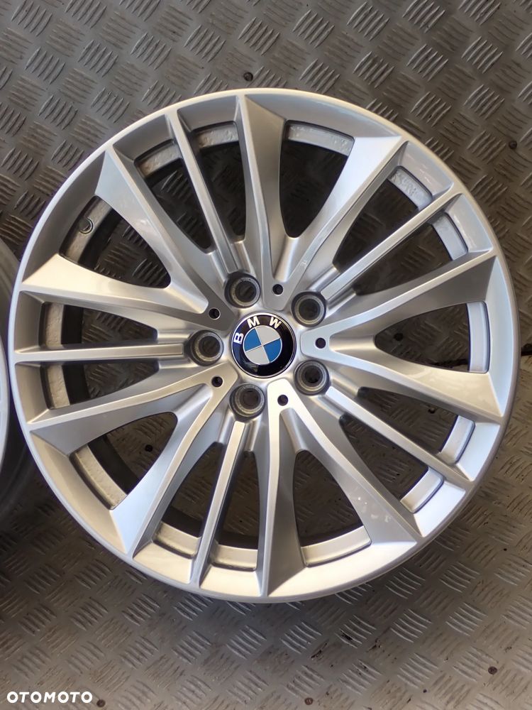 FELGI ALUMINIOWE BMW 2X 9JX19  ET 44 5X120  6791384 / 2X 8,5JX19  ET 33  5X120  6791383 - 7