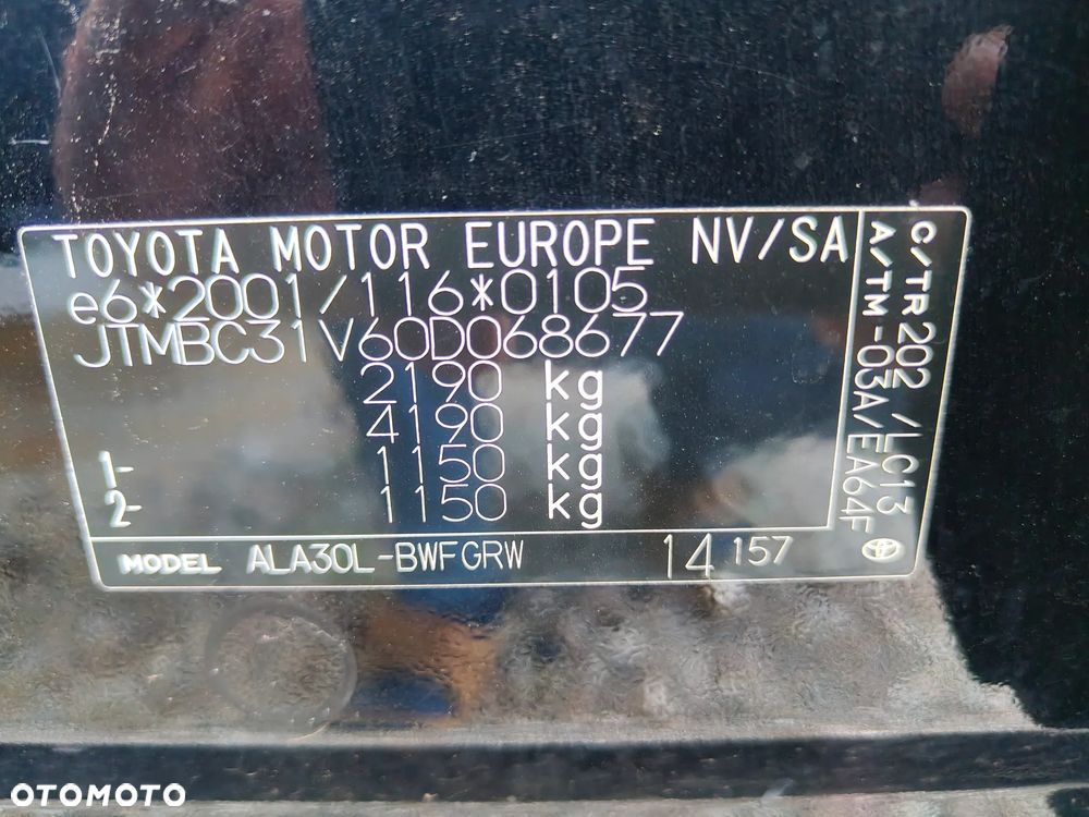Toyota RAV4 2.2 D-4D Sol - 9