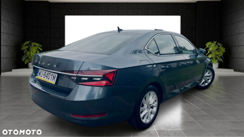 Skoda Superb 1.5 TSI Ambition DSG - 7