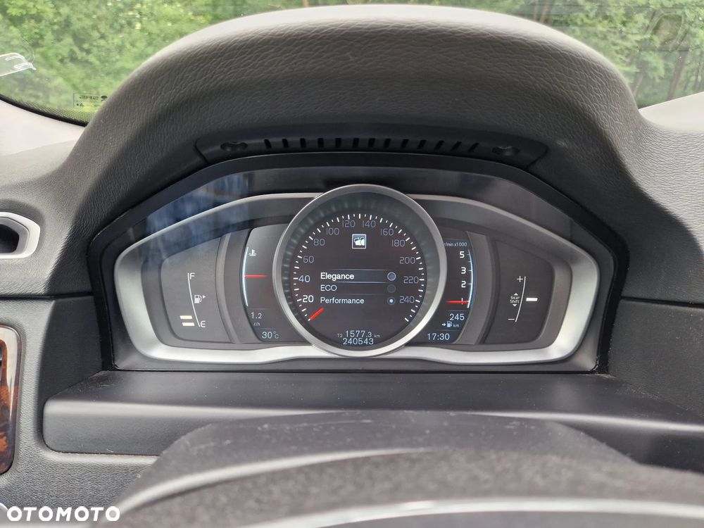 Volvo V70 - 10
