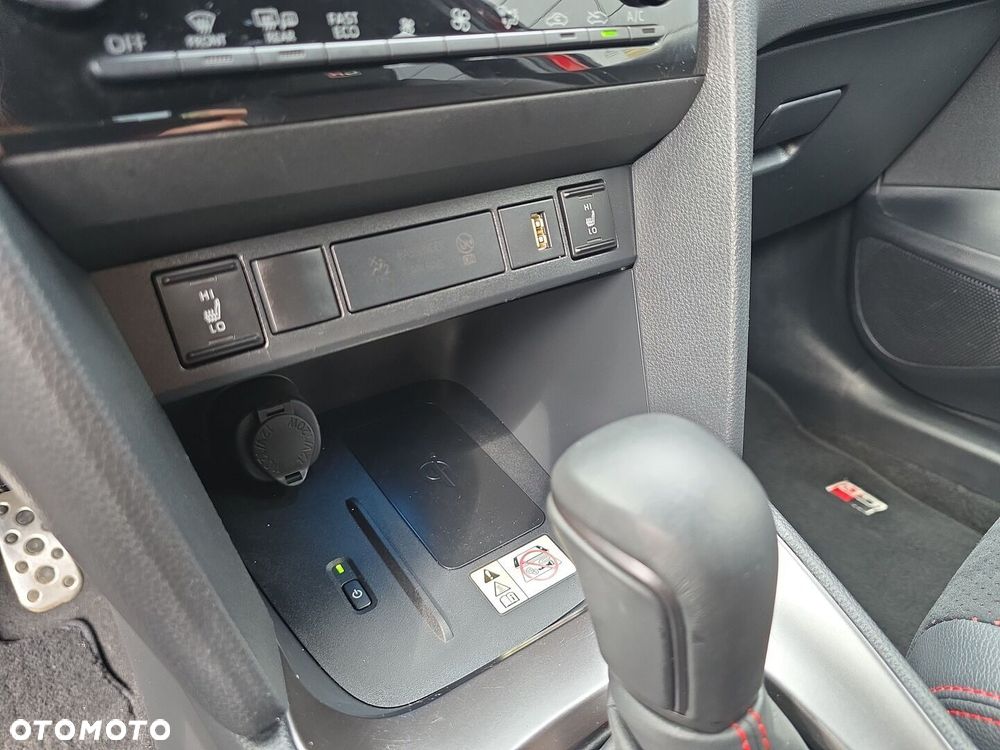 Toyota Yaris Cross Hybrid 1.5 GR Sport - 17