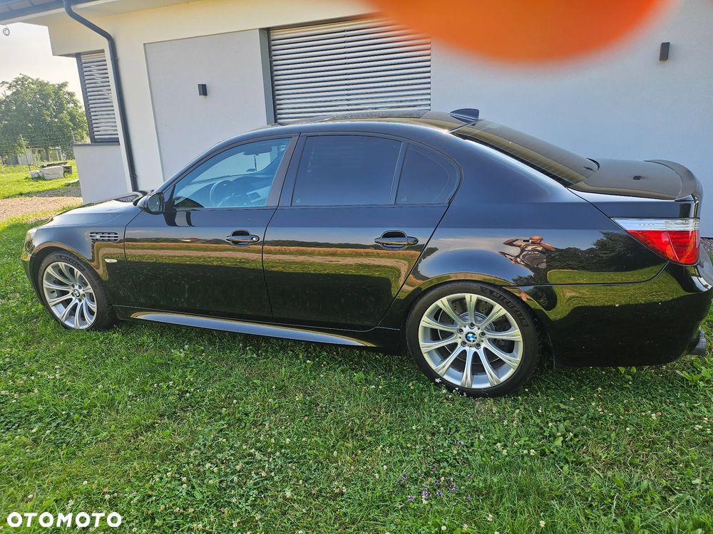 BMW M5 - 1