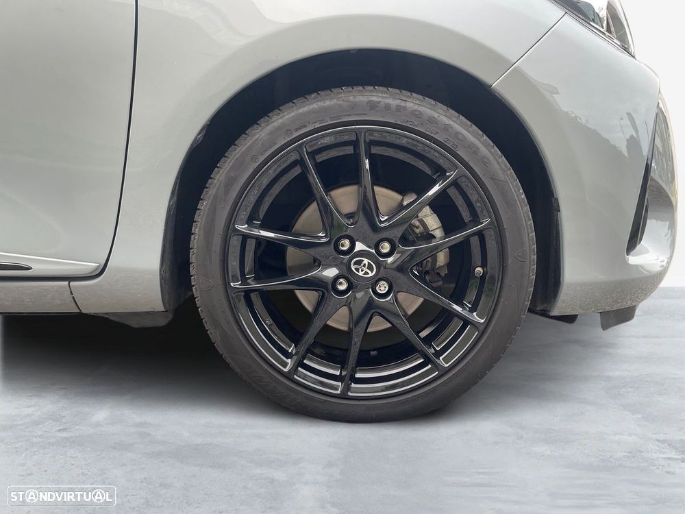 Toyota Yaris - 22
