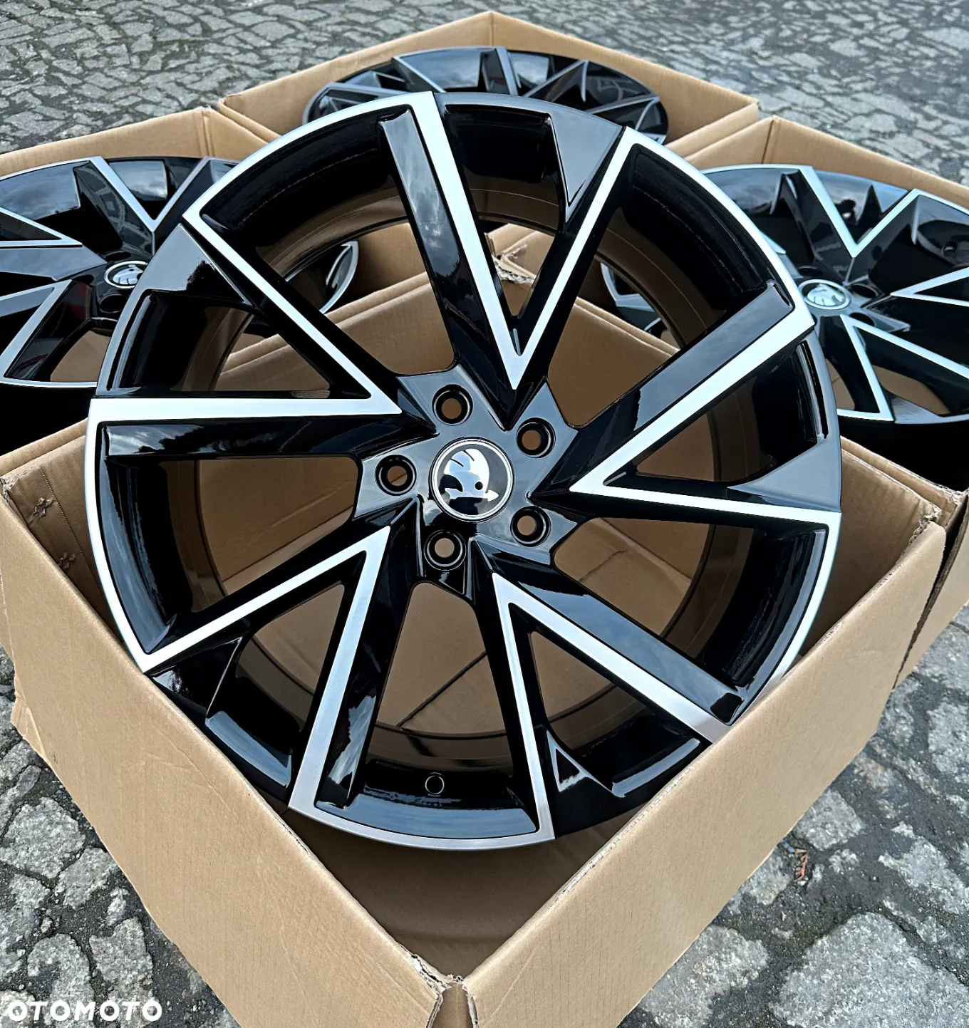 Felgi Alu NOWE 19 Skoda Superb Octavia Kodiaq Karoq 5x112 VEGA - 5