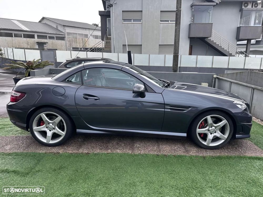 Mercedes-Benz SLK 250 (BlueEFFICIENCY) 7G-TRONIC CarbonLOOK Edition - 17