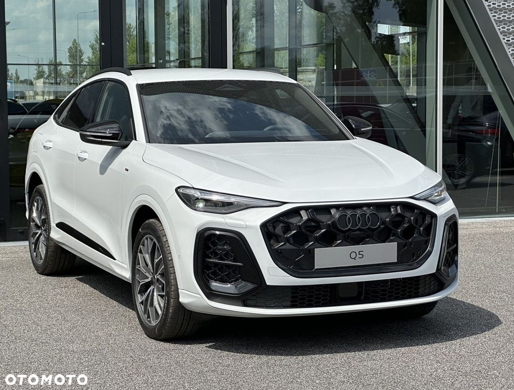 Audi Q5 Sportback - 3