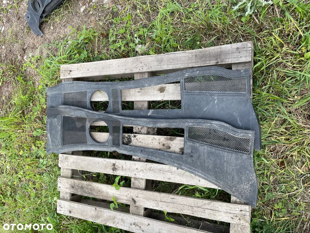 PODSZYBIE AUDI A6 C5 4B1819417B - 1